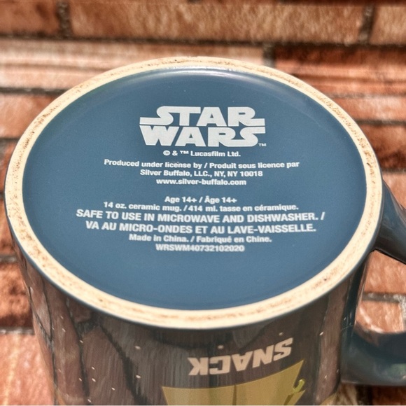 Star Wars Baby Yoda Blue Mug with Green Character Design - Picture 6 of 10